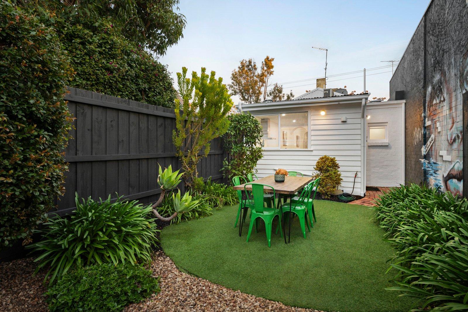 30 Mountain Street, South Melbourne, 3205