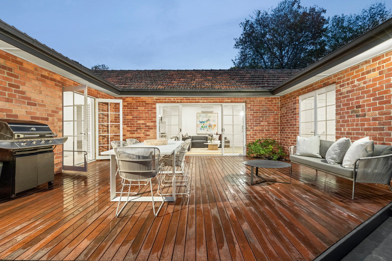 30 Nicholas Street, Ashburton, 3147