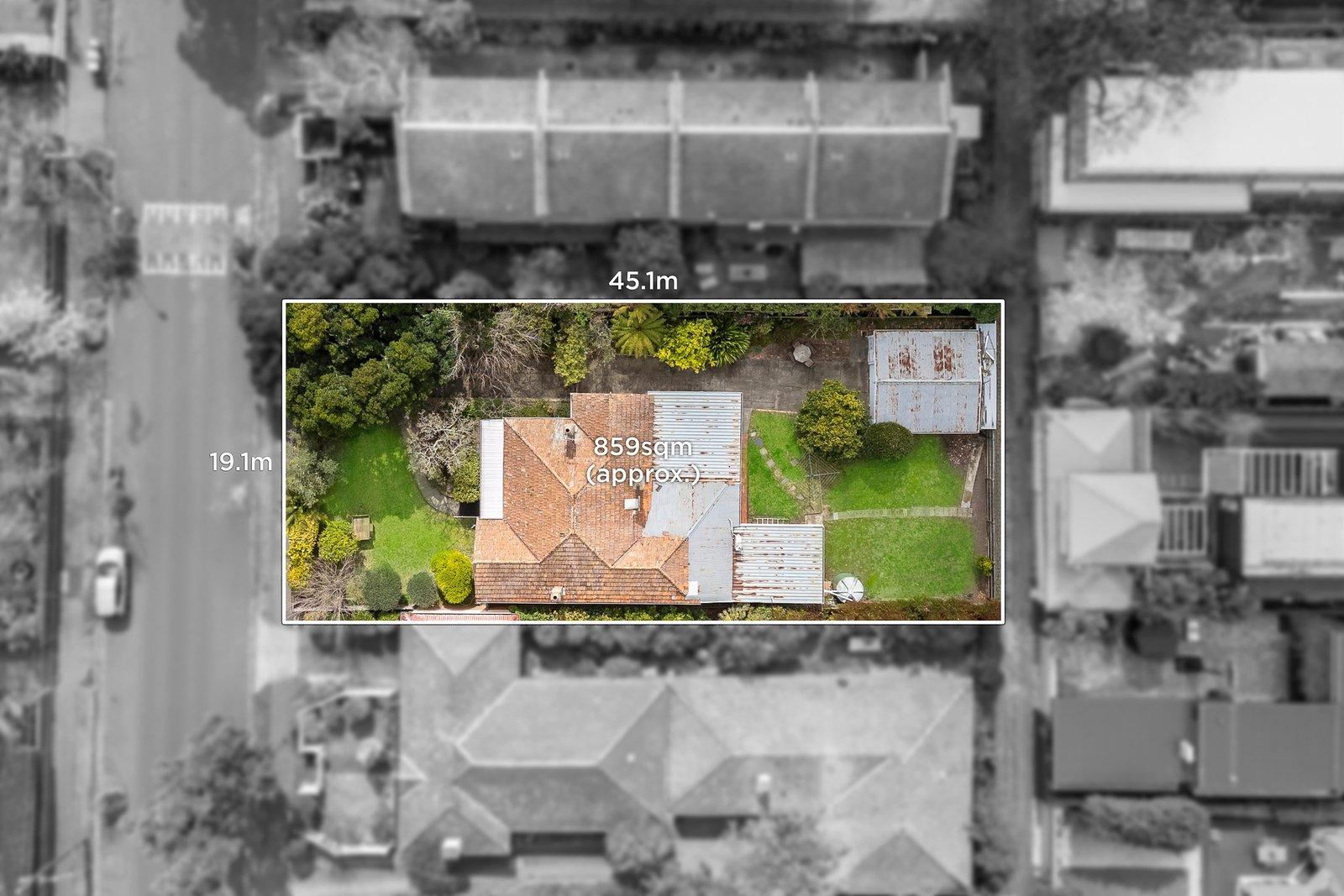 30 Ridgeway Avenue, Kew, 3101