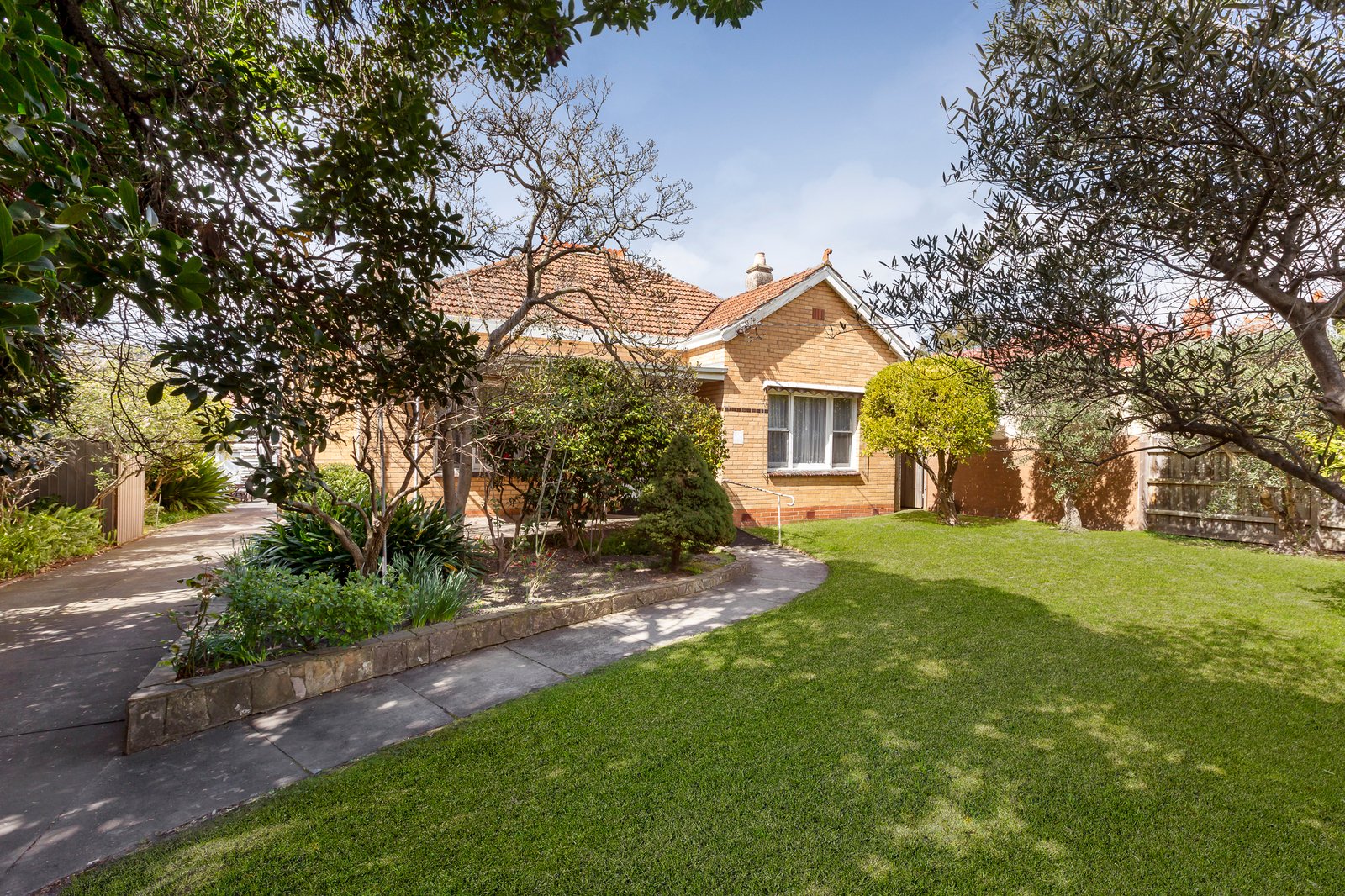 30 Ridgeway Avenue, Kew, 3101