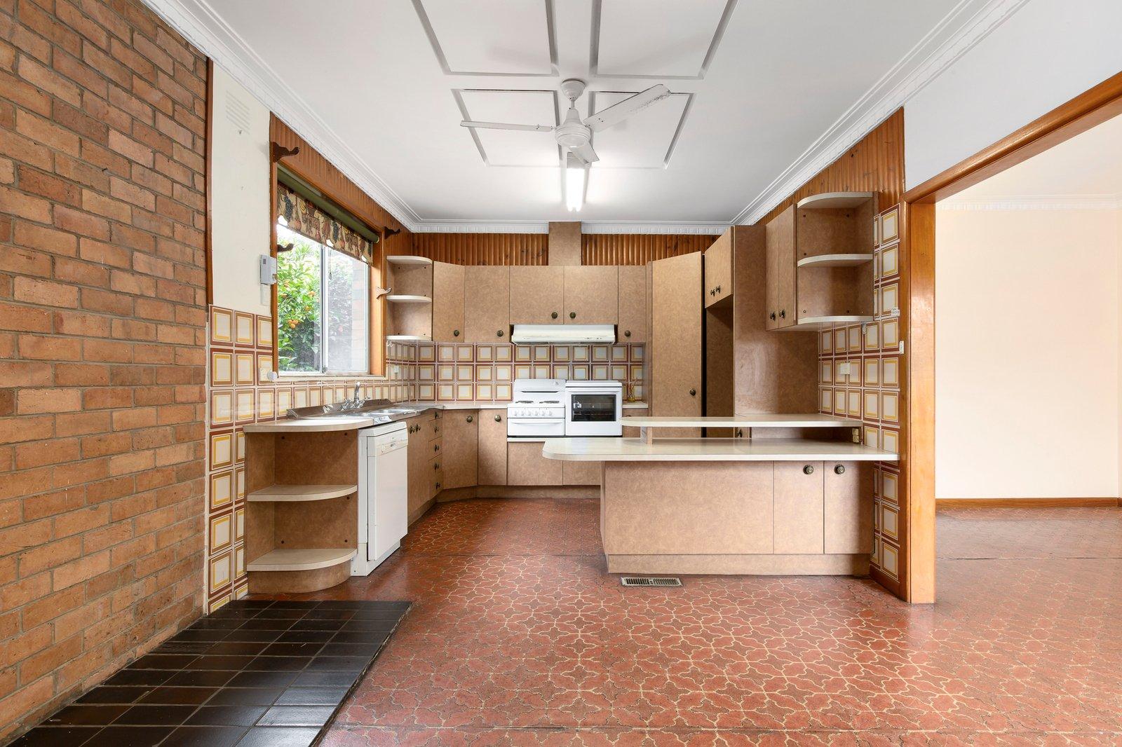 30 Ridgeway Avenue, Kew, 3101