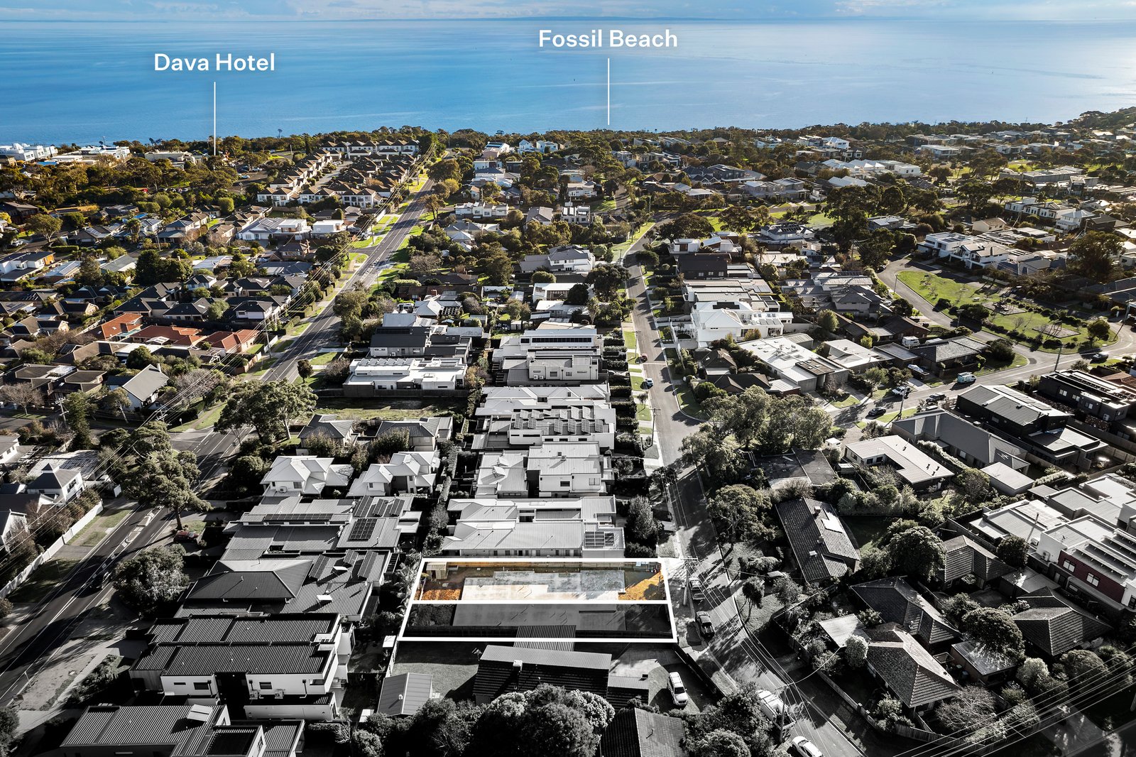 30 Sunningdale Avenue, Mornington, 3931