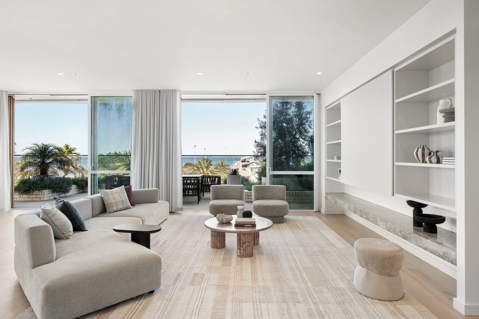 302/103 Beach Street, Port Melbourne, 3207