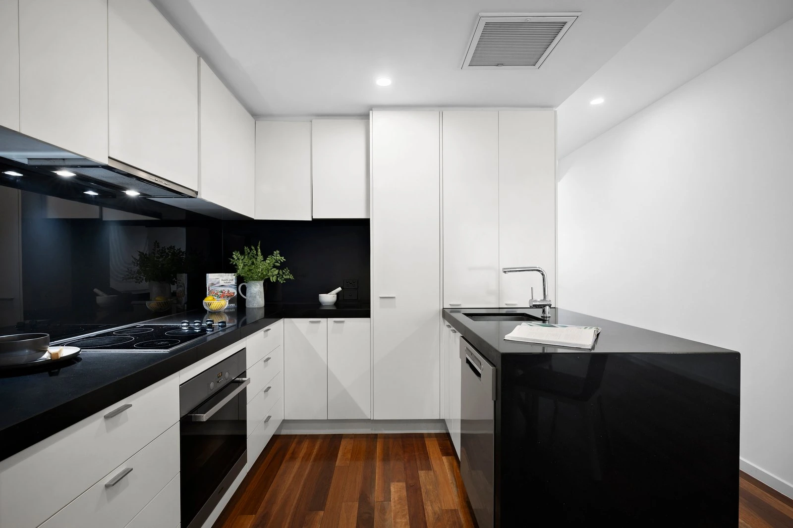 304/2 Albert Street, St Kilda, 3182