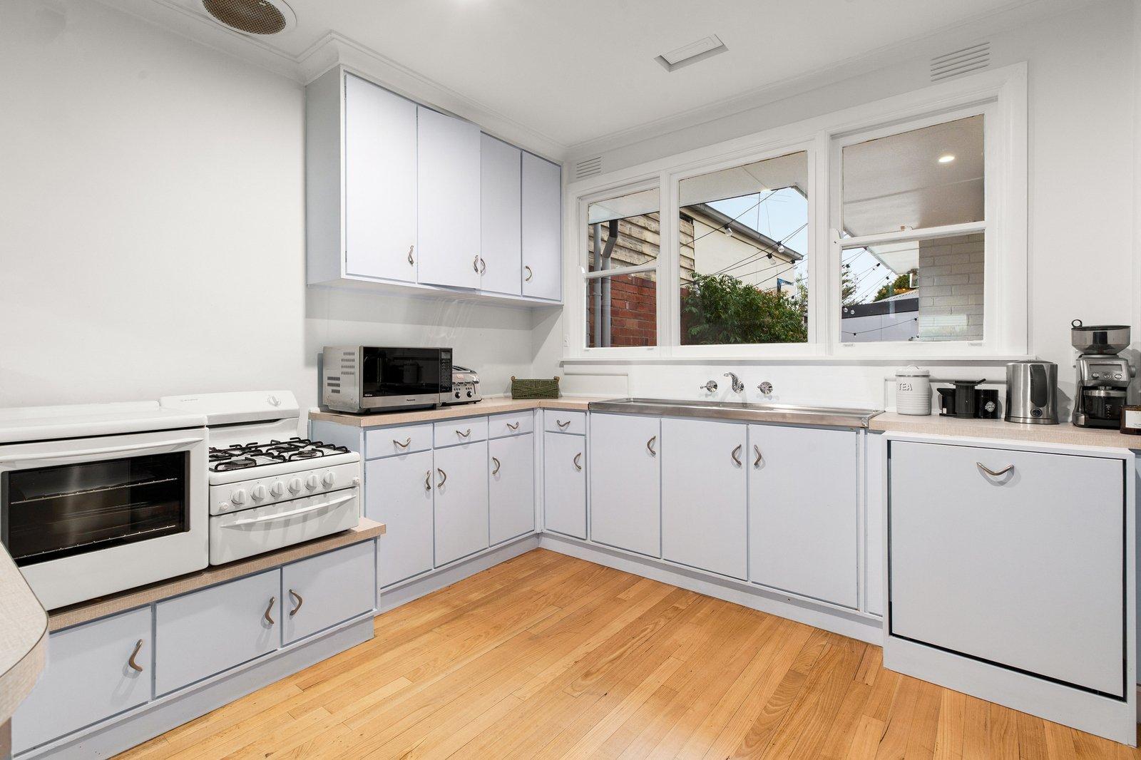 31 Derham Street, Port Melbourne, 3207