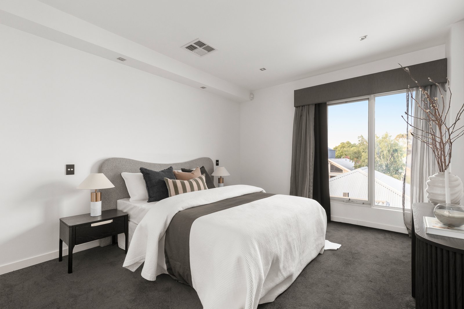 31 Invermay Grove, Hawthorn East, 3123