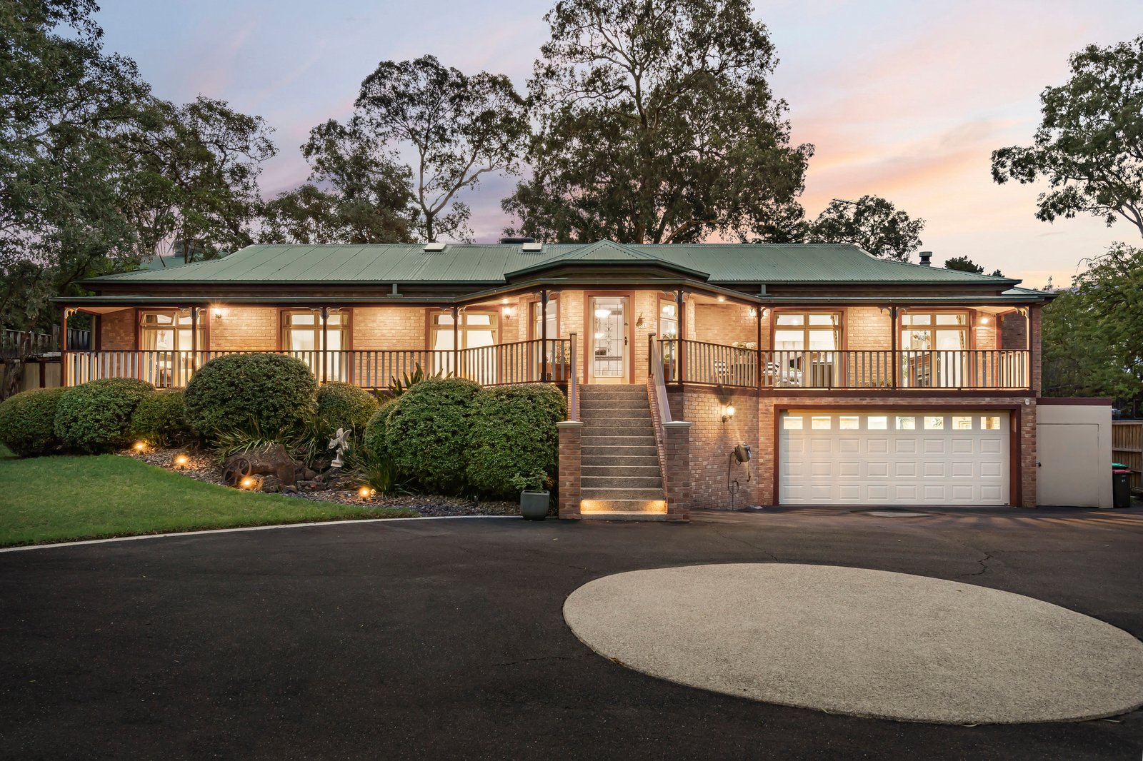 31 Yarra Street, Warrandyte, 3113