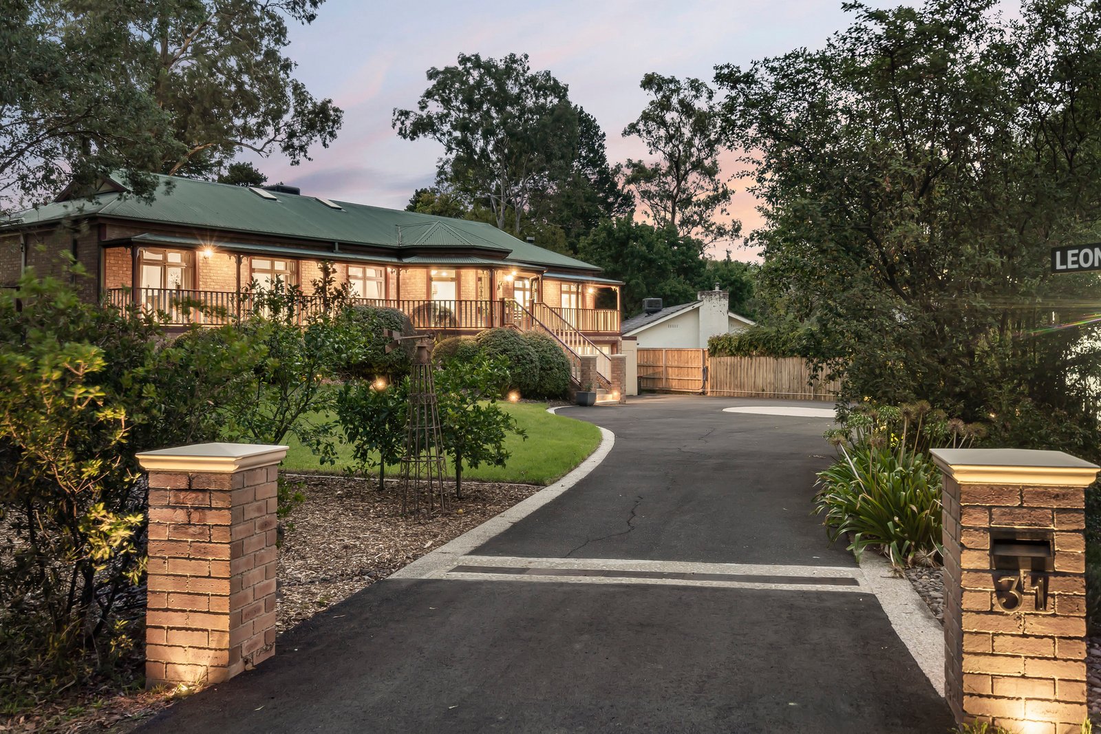 31 Yarra Street, Warrandyte, 3113