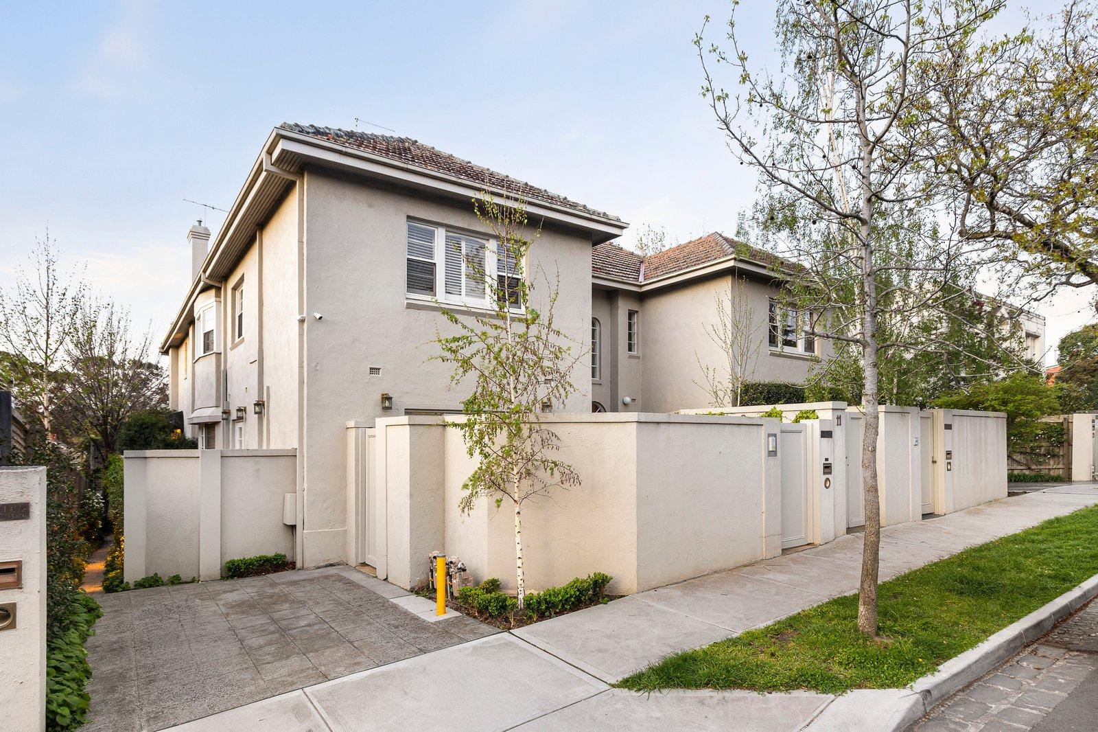 3/11 Monomeath Avenue, Toorak, 3142
