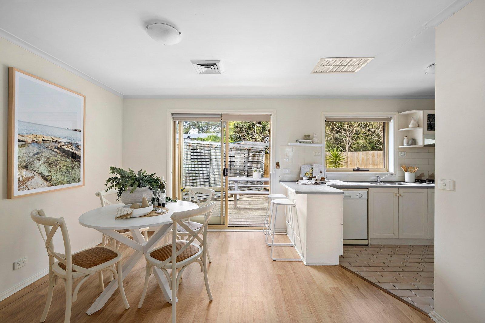 3/111 Beleura Hill Road, Mornington, 3931
