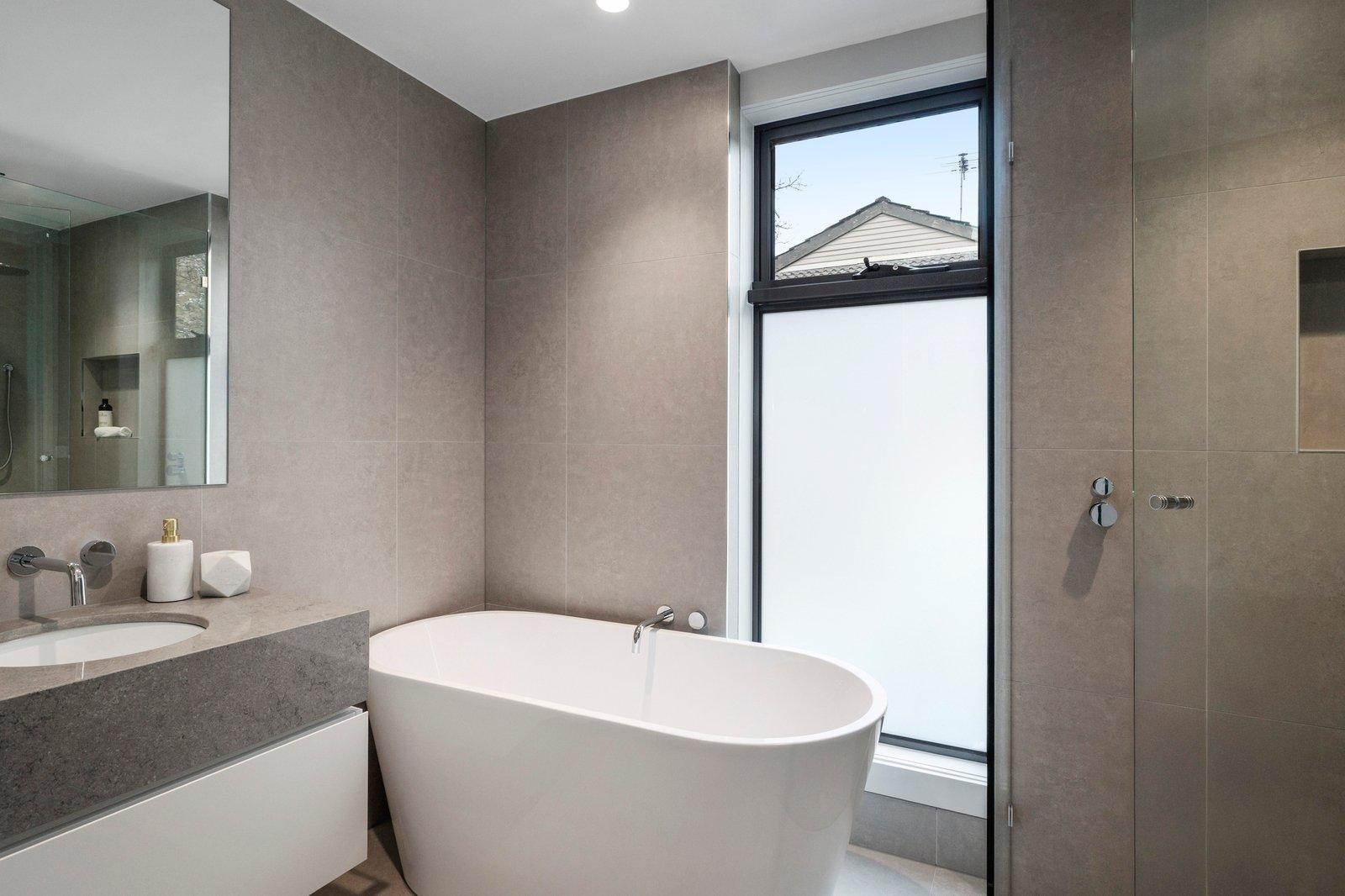 3/128 Milton Parade, Glen Iris, 3146