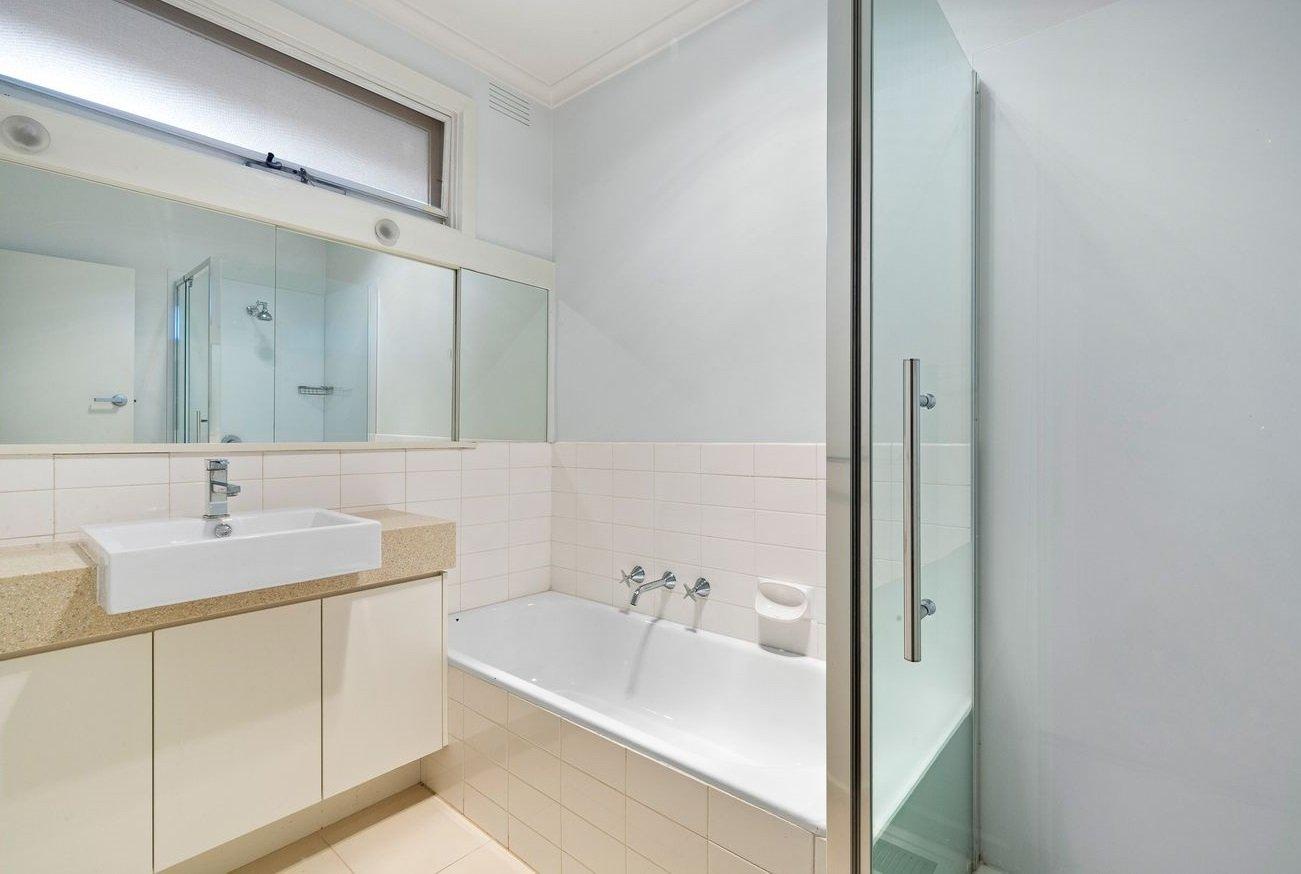 3/136 Were Street, Brighton, 3186