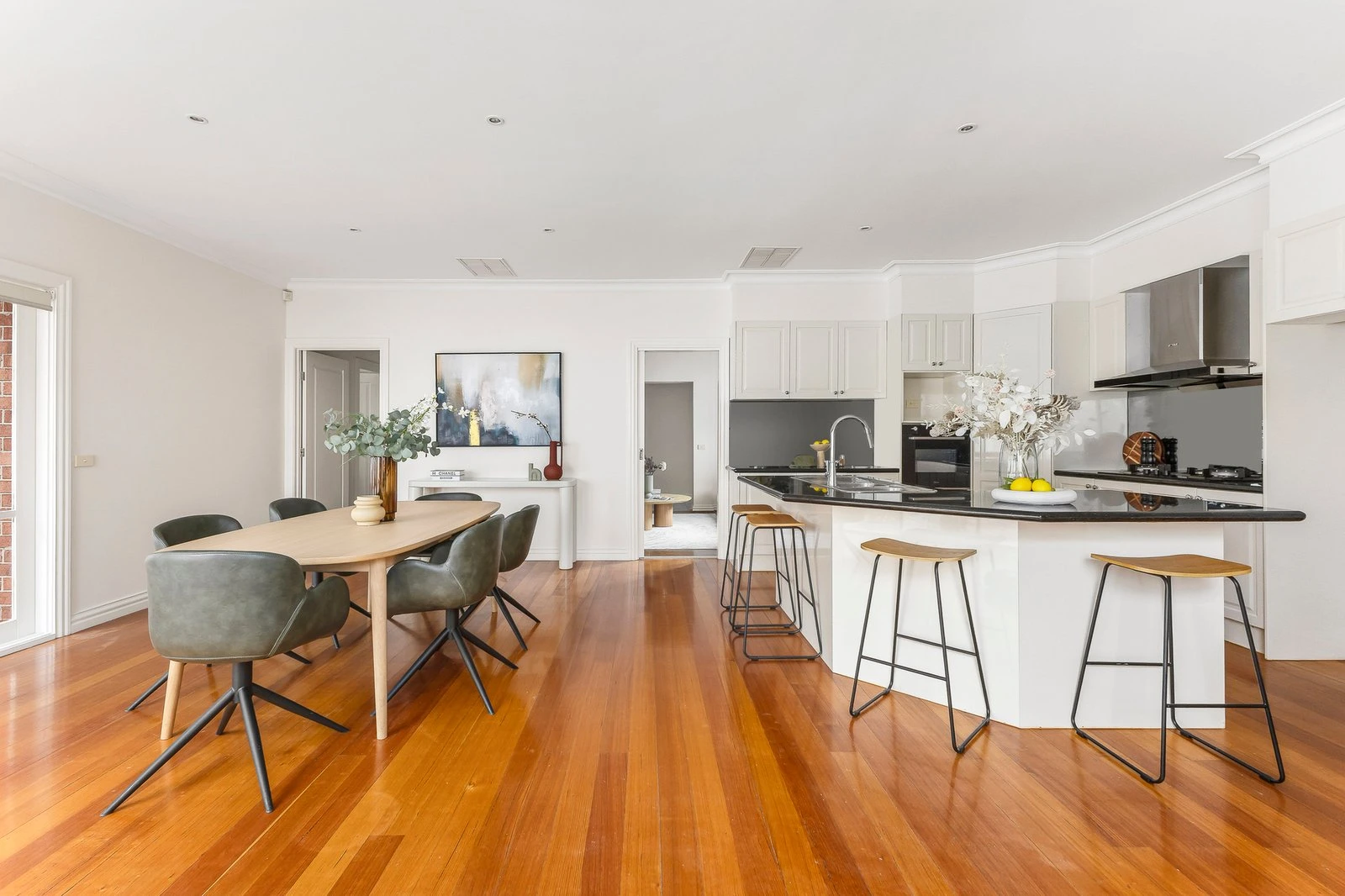 3/15 Dickens Street, Glen Iris, 3146