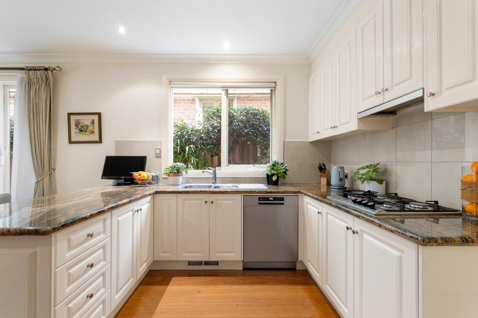 3/15 Walnut Road, Balwyn North, 3104