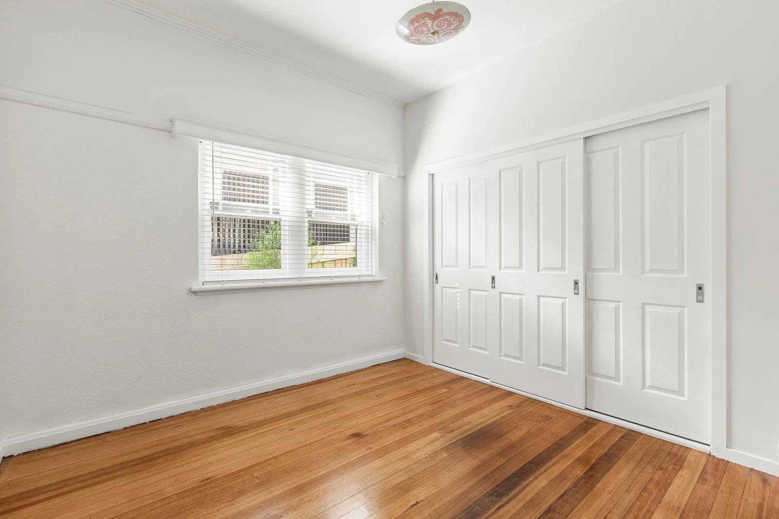 32 Kilby Road, Kew East, 3102