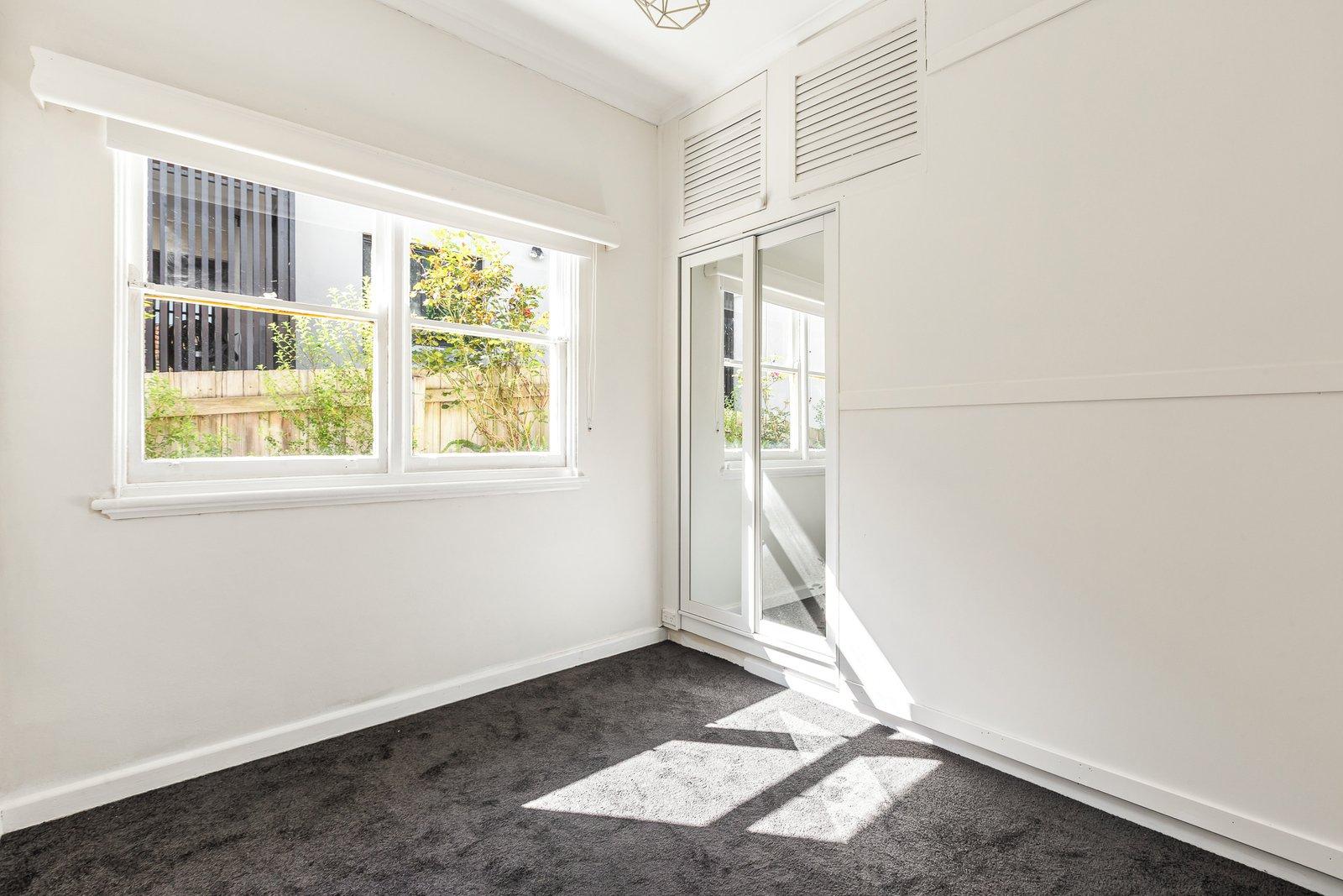 32 Kilby Road, Kew East, 3102