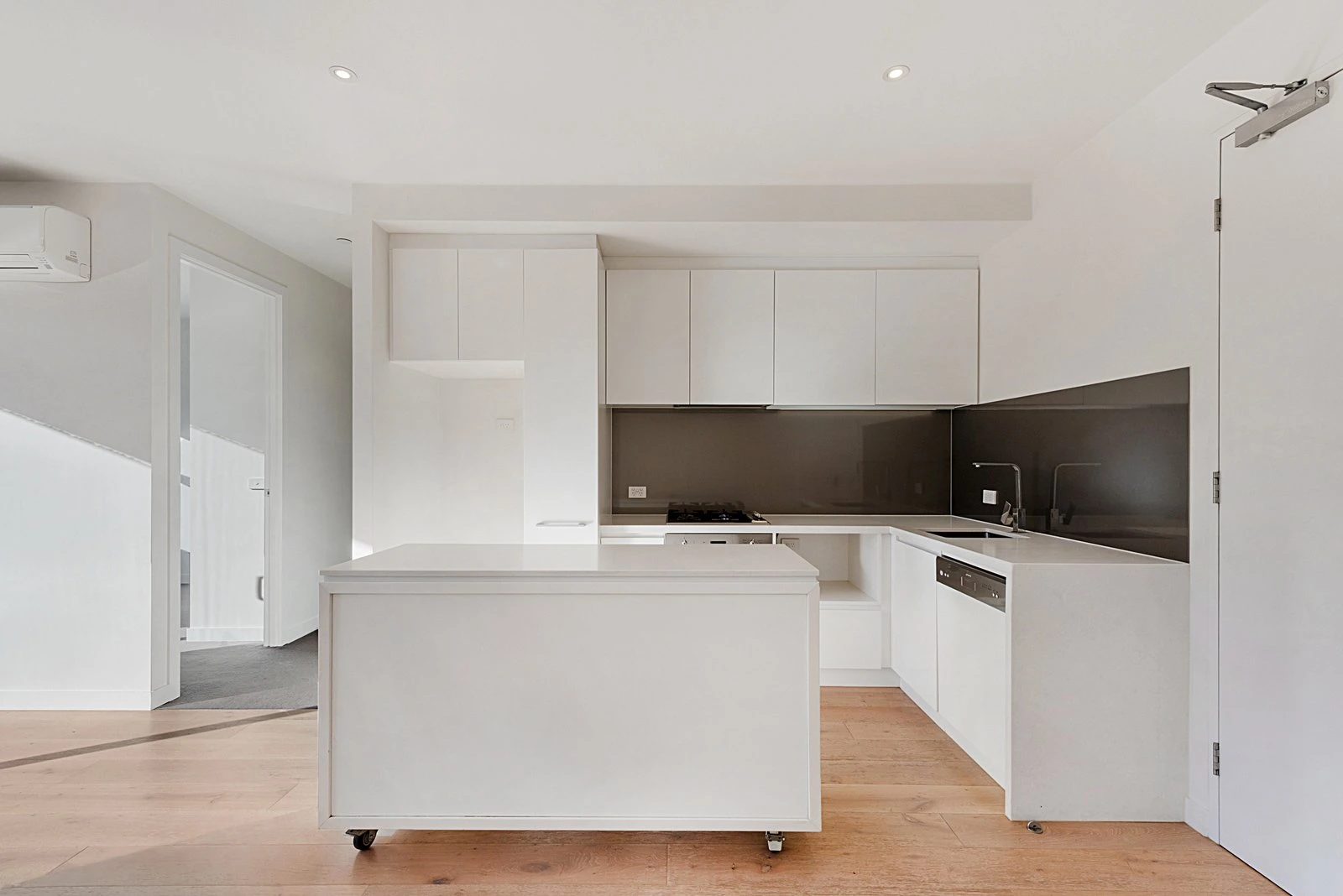 3/241-243 Bay Street, Brighton, 3186