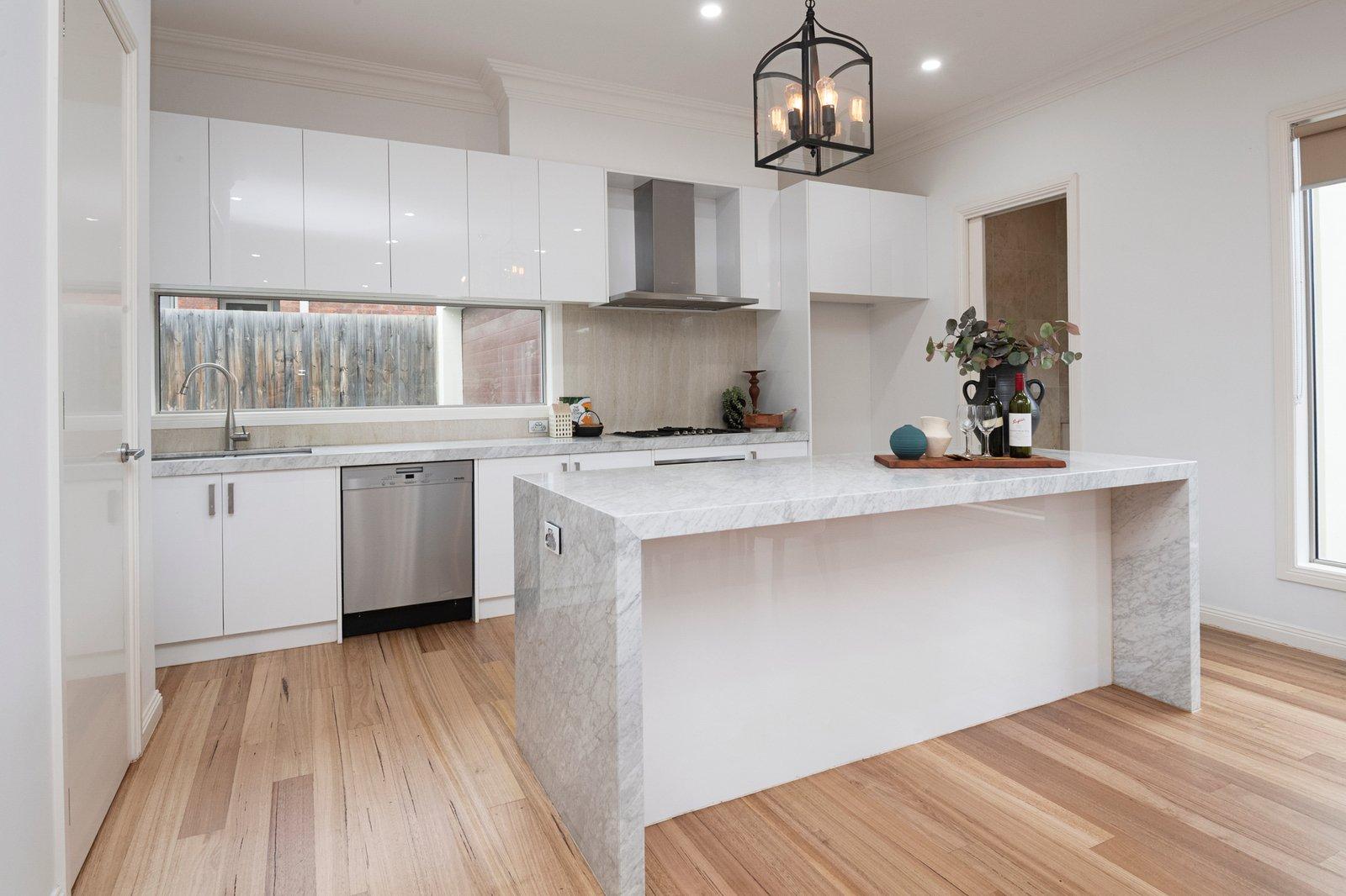 3/3 Meadow Grove, Deepdene, 3103