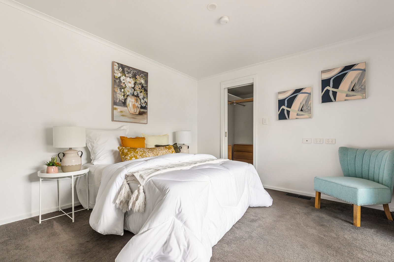 33 Myrtle Road, Canterbury, 3126