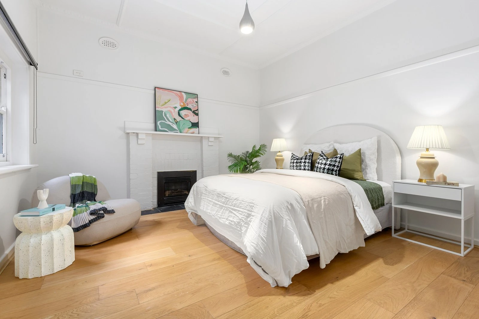 33 Station Avenue, Mckinnon, 3204