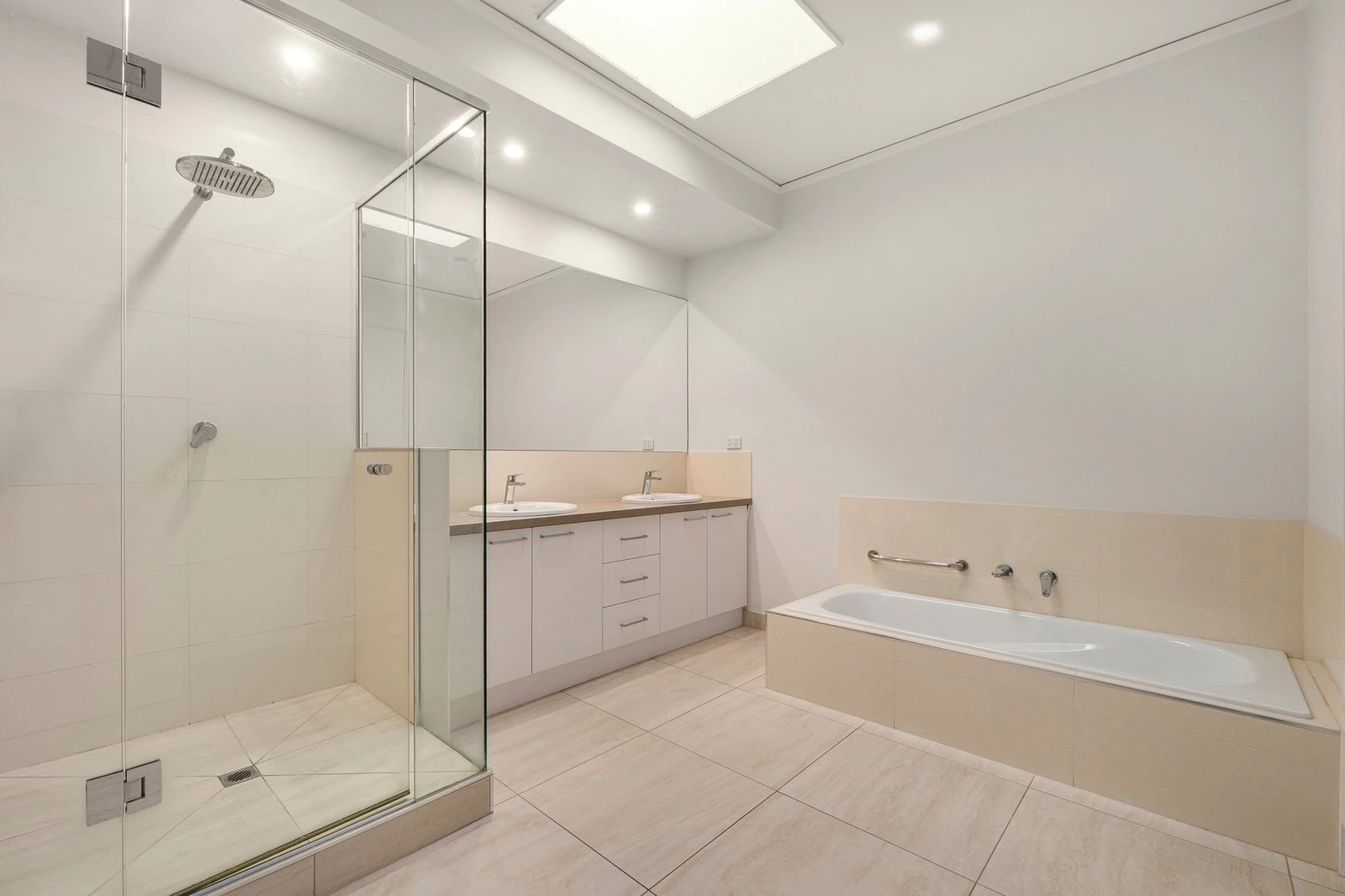 3/3 Wallace Avenue, Toorak, 3142