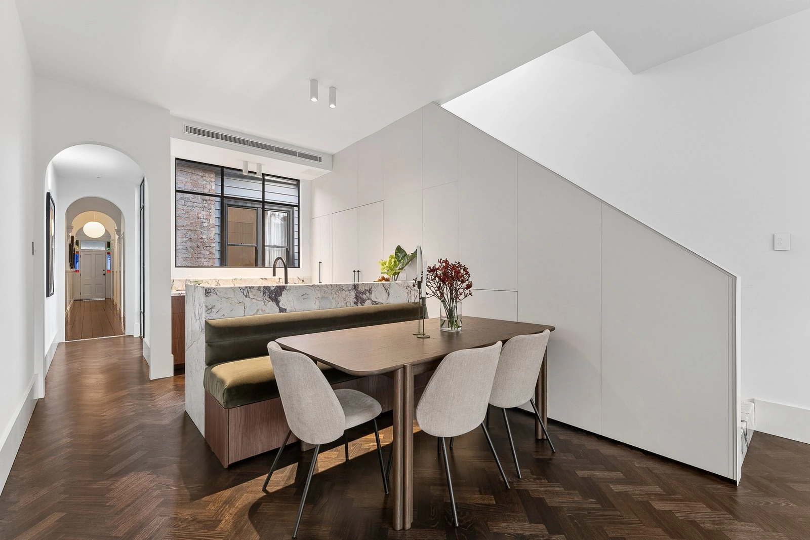 34 Kerferd Road, Albert Park, 3206