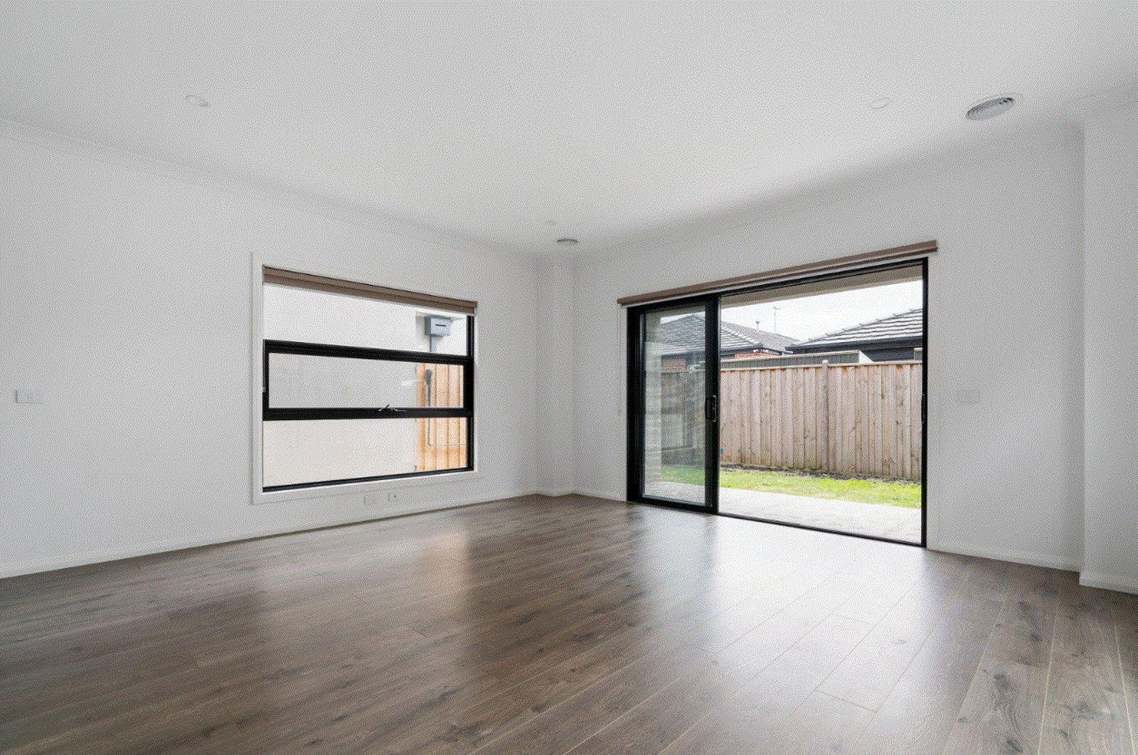 34 Omeara Crescent, Cranbourne East, 3977