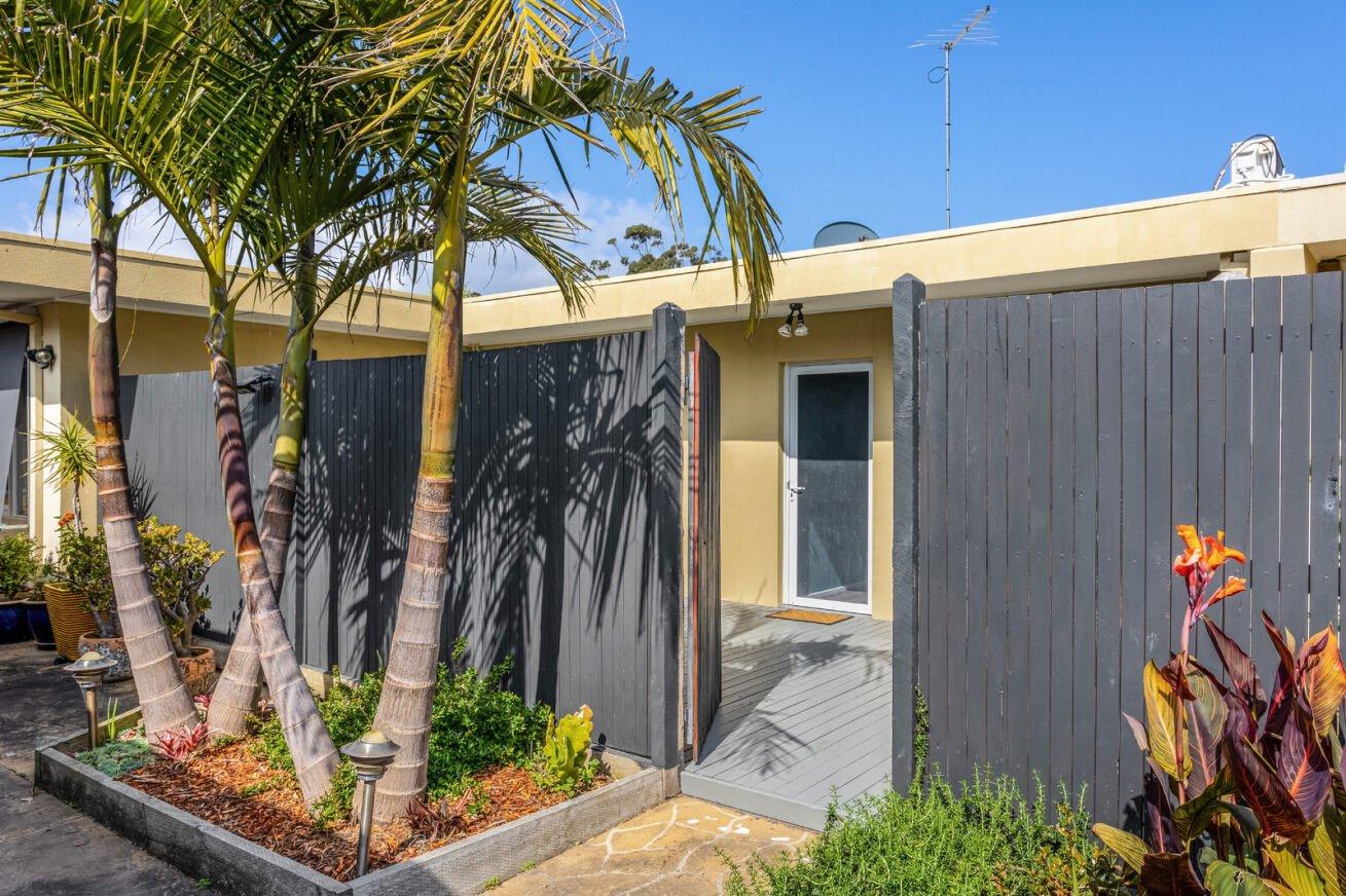3/4 Radley Street, Mornington, 3931