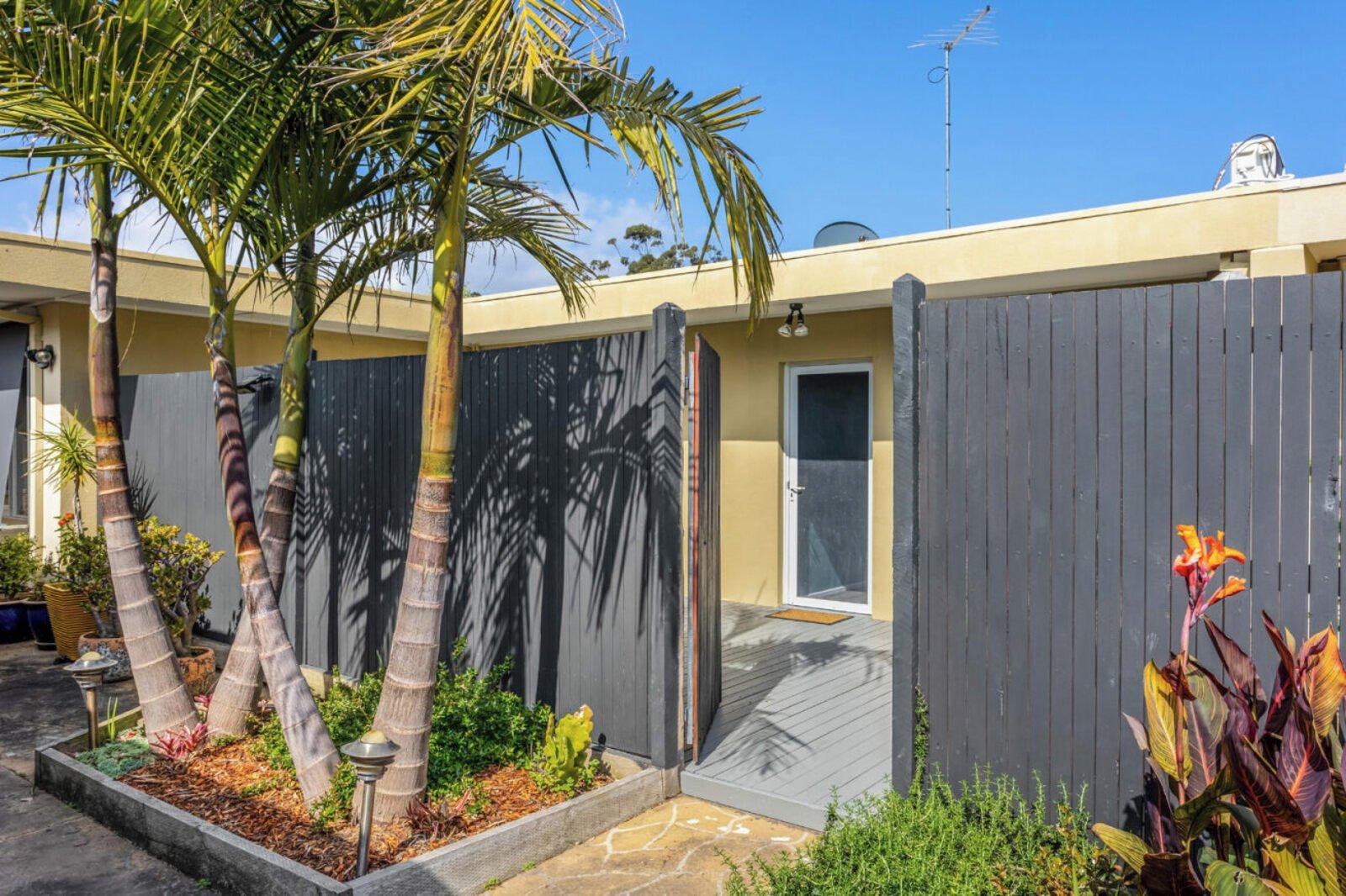 3/4 Radley Street, Mornington, 3931