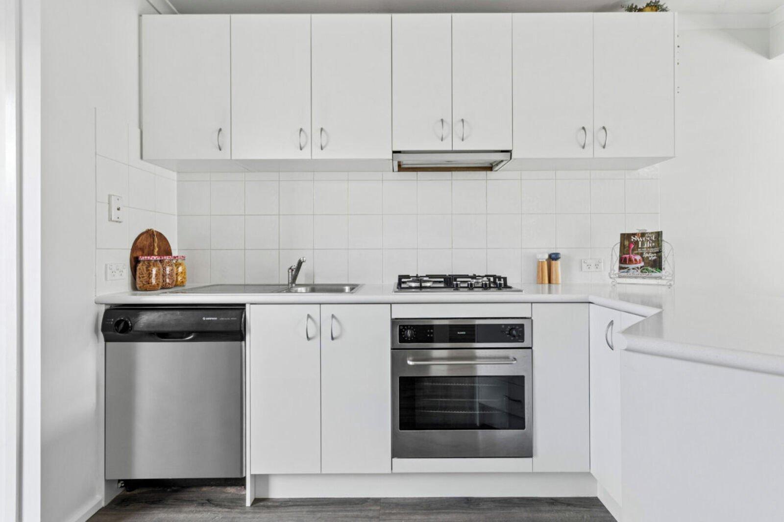 3/4 Radley Street, Mornington, 3931