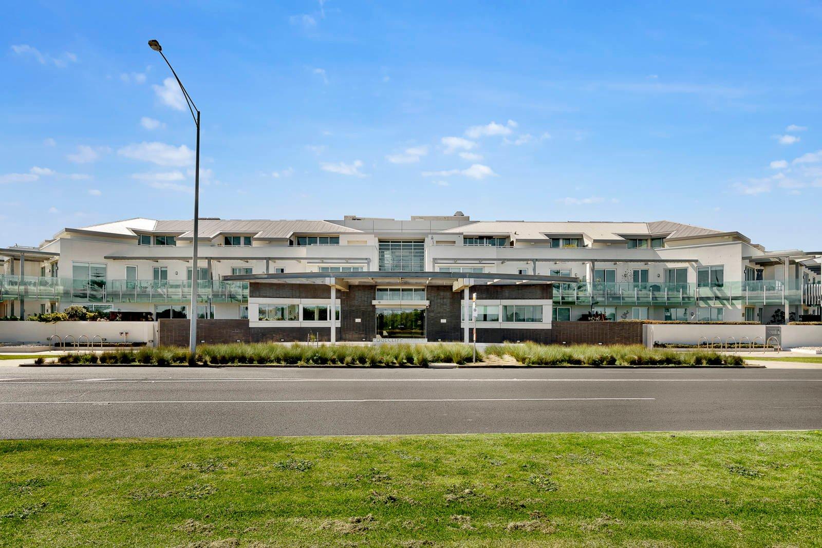 34/15 Beach Road, Hampton, 3188