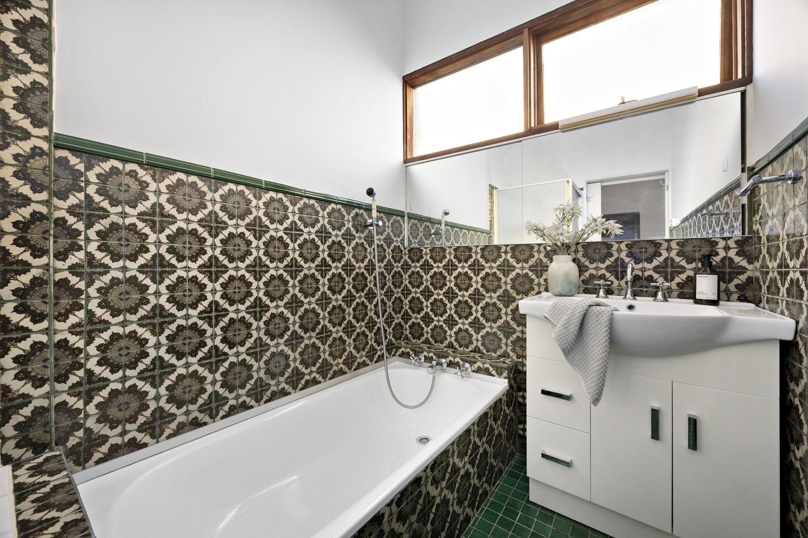 35 Aileen Avenue, Caulfield South, 3162