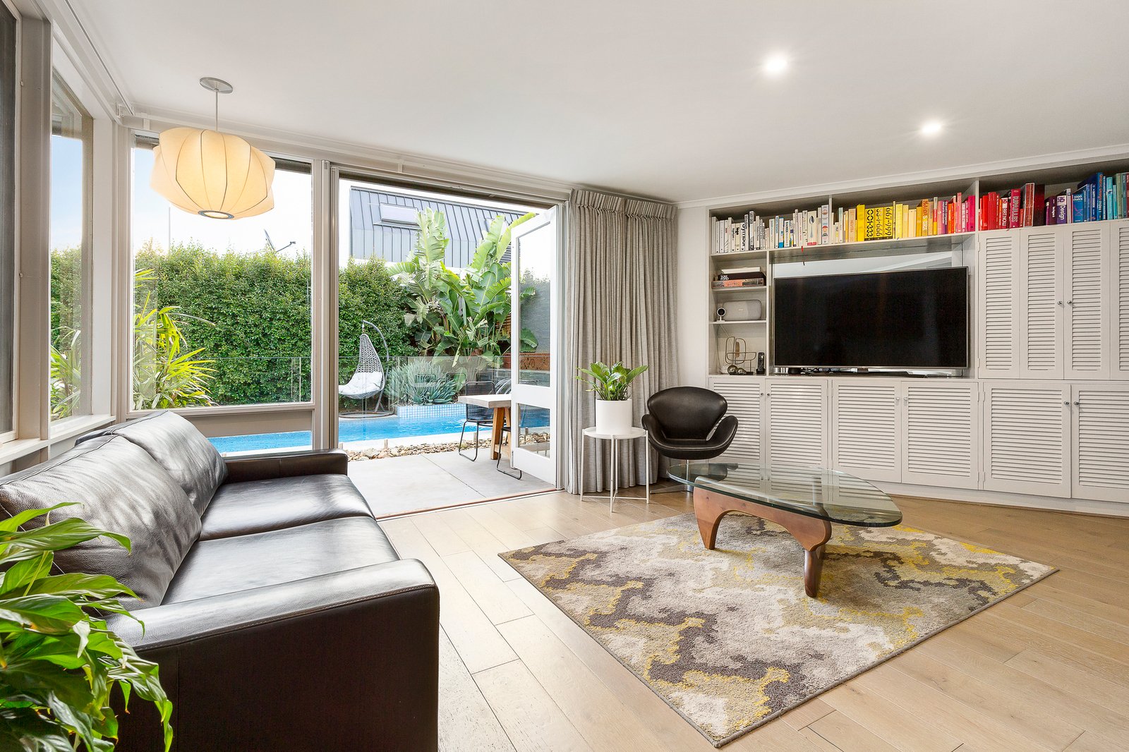 35 Canberra Grove, Brighton East, 3187