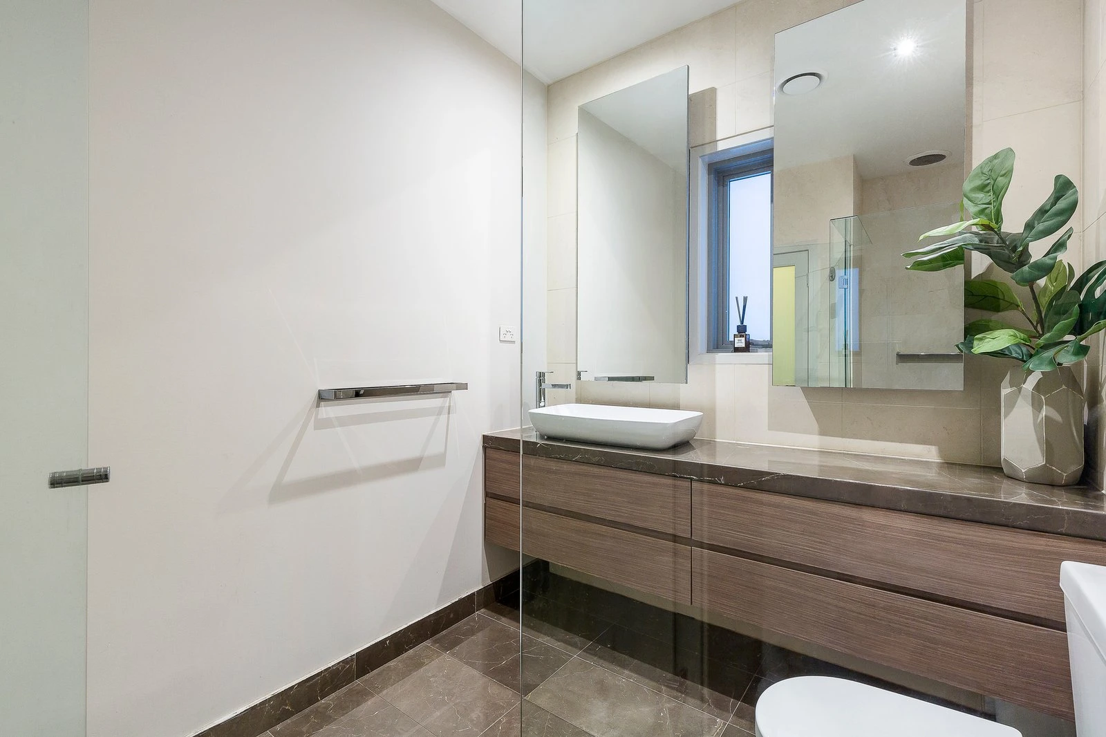 35 Canberra Grove, Brighton East, 3187