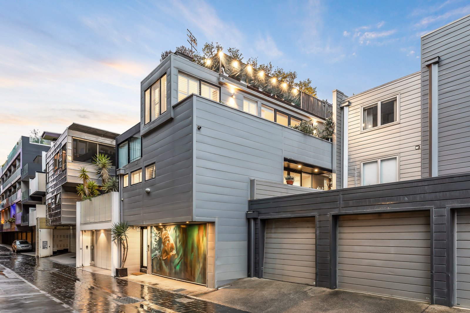 35 Hinton Lane, Prahran, 3181
