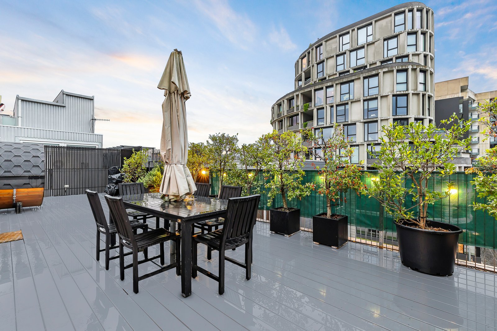 35 Hinton Lane, Prahran, 3181
