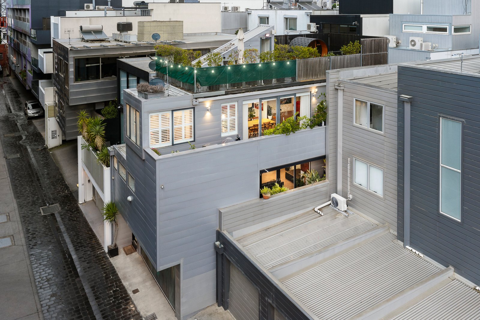 35 Hinton Lane, Prahran, 3181