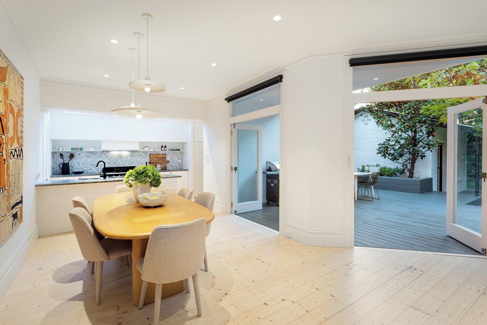 36 Highbury Grove, Prahran, 3181