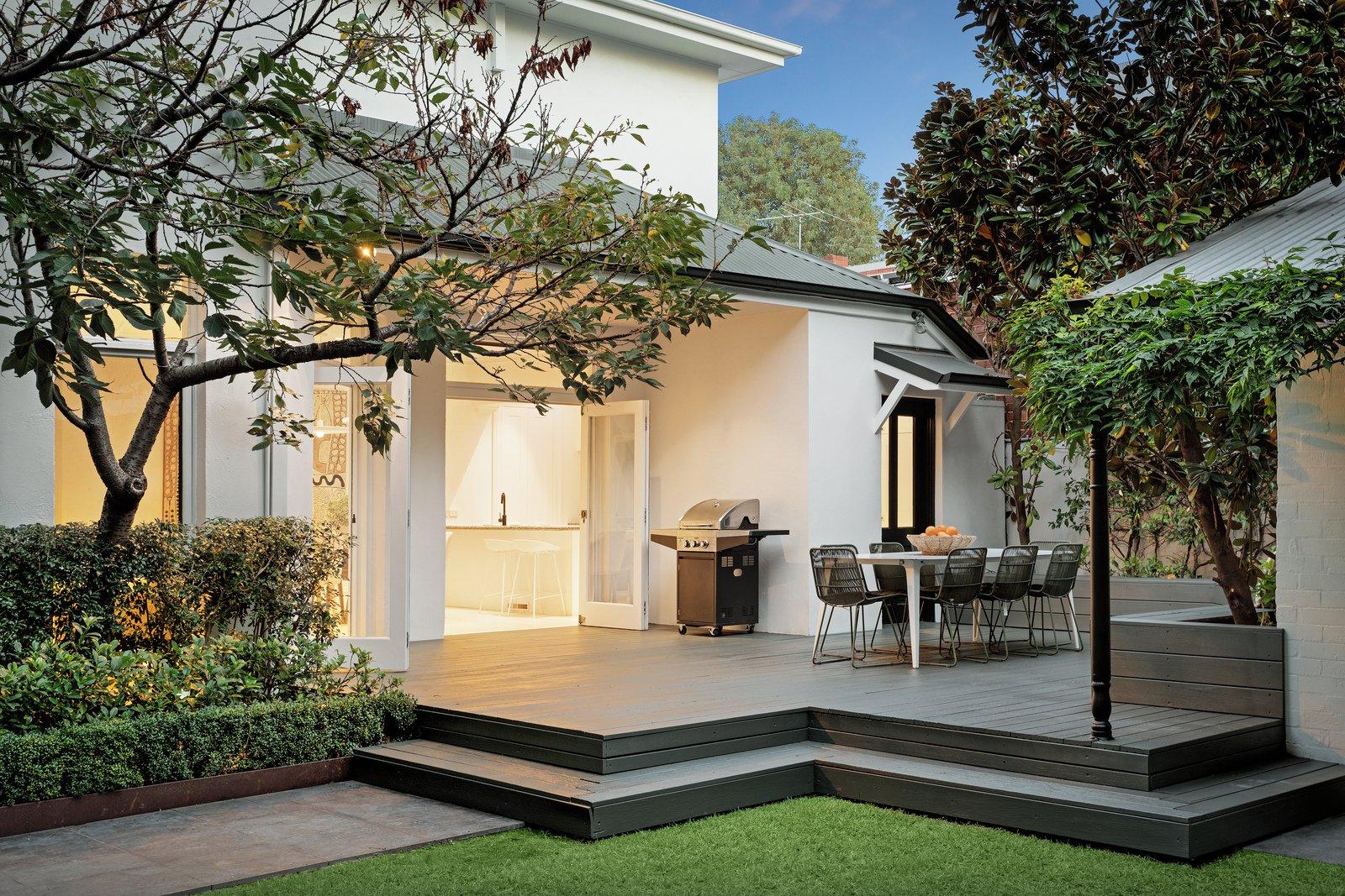 36 Highbury Grove, Prahran, 3181
