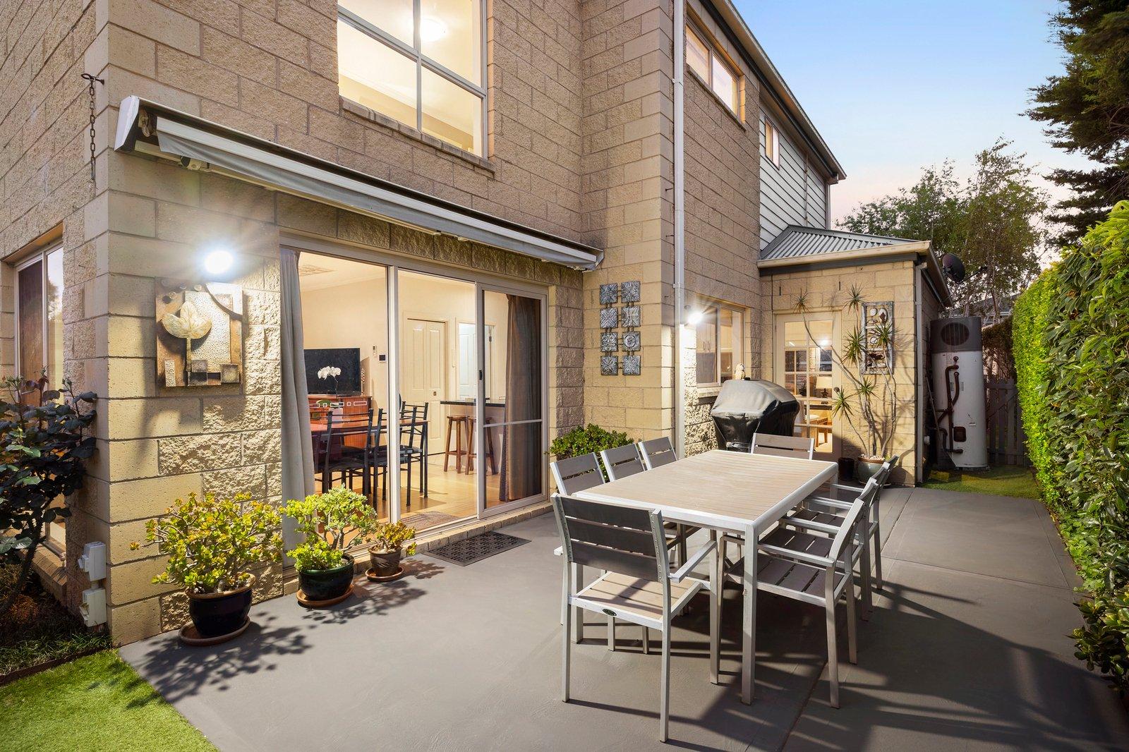 36 Napier Street, Mornington, 3931