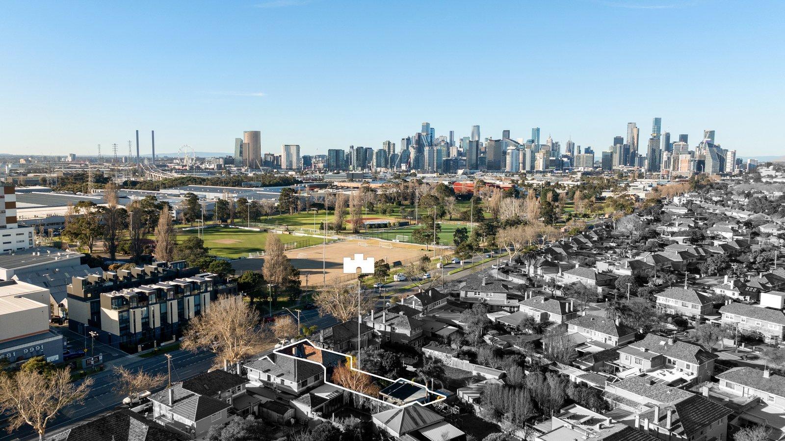 360 Williamstown Road, Port Melbourne, 3207
