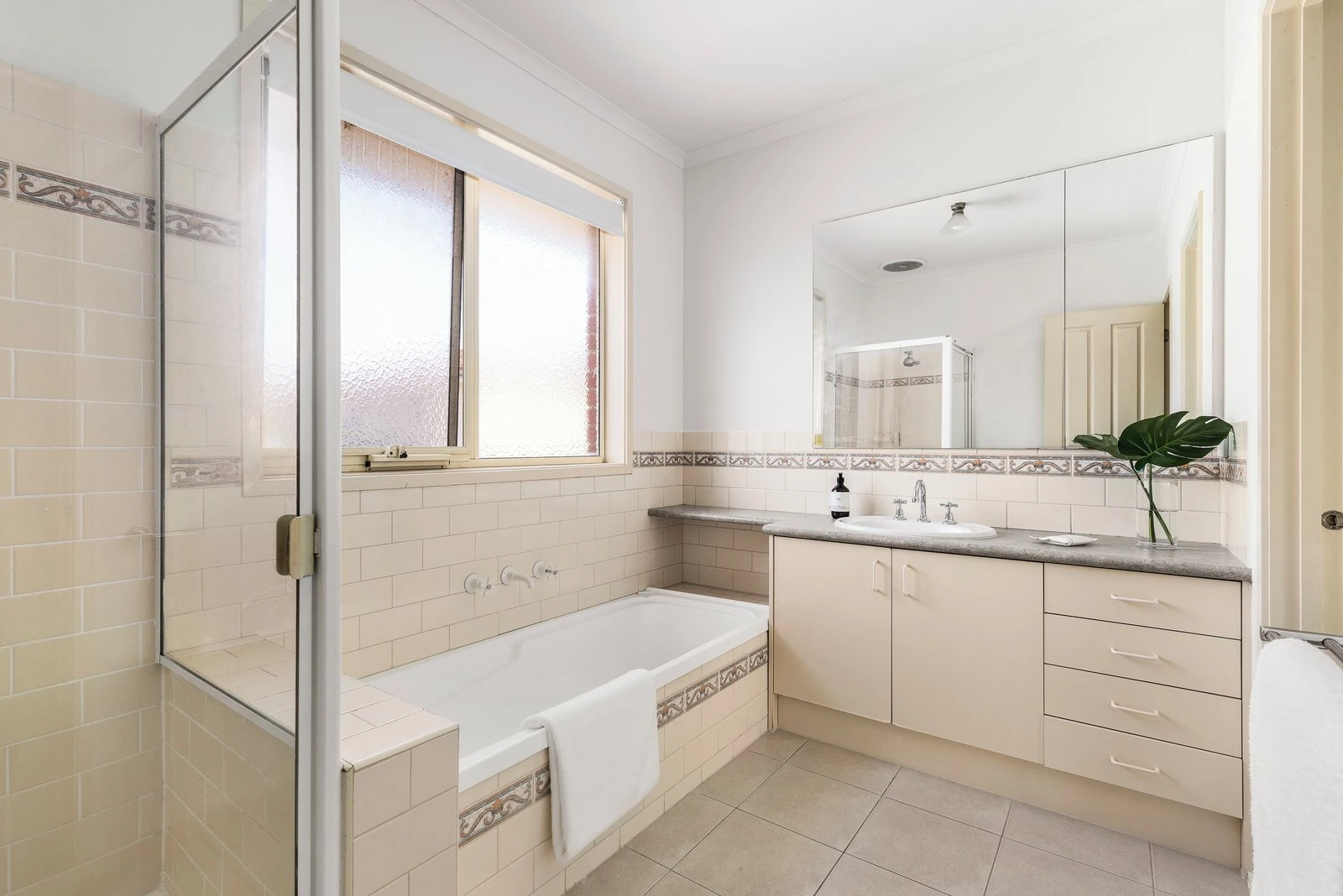 3/64 Fisher Street, Malvern East, 3145