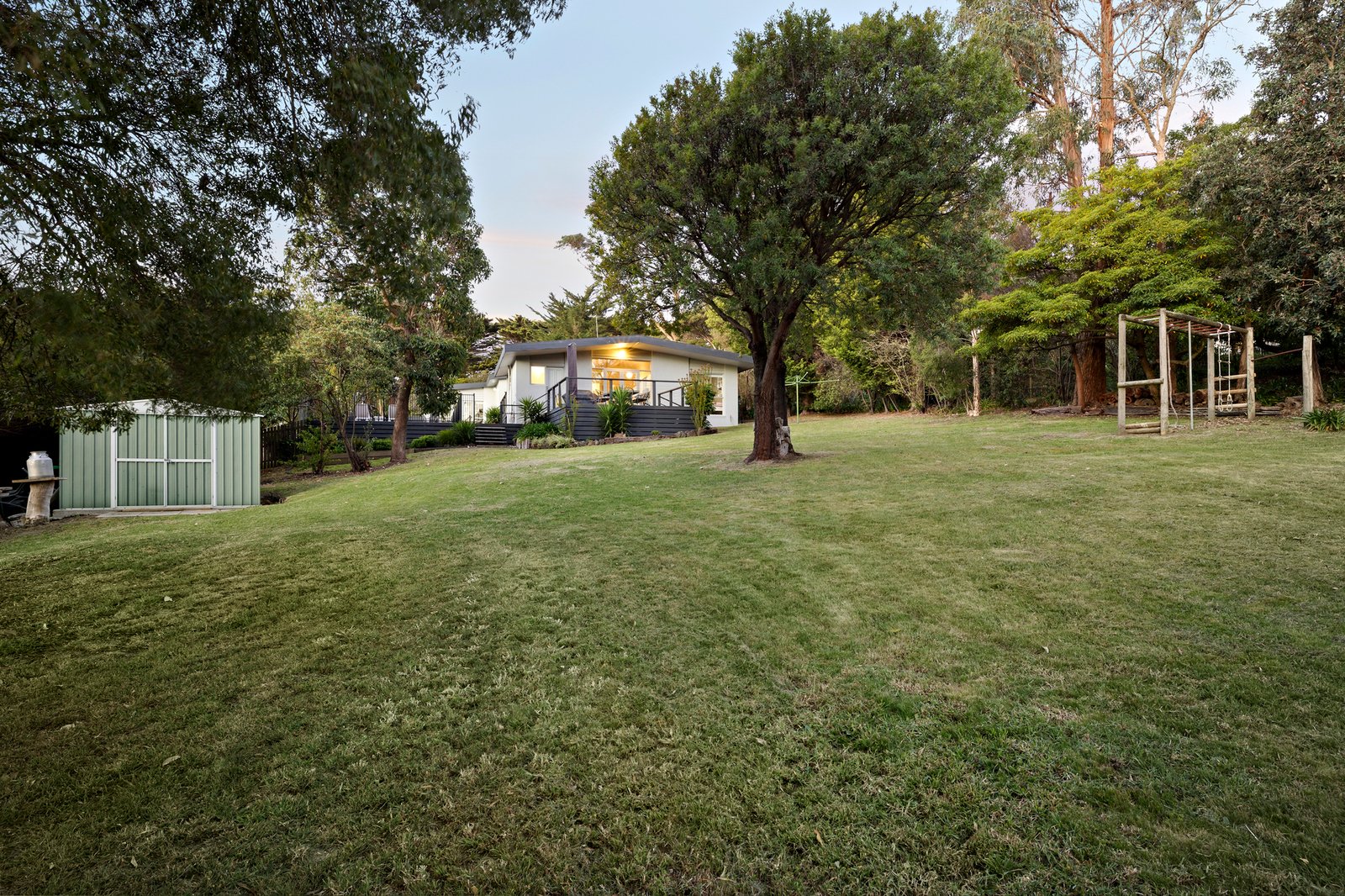 37 Bangalay Avenue, Frankston South, 3199
