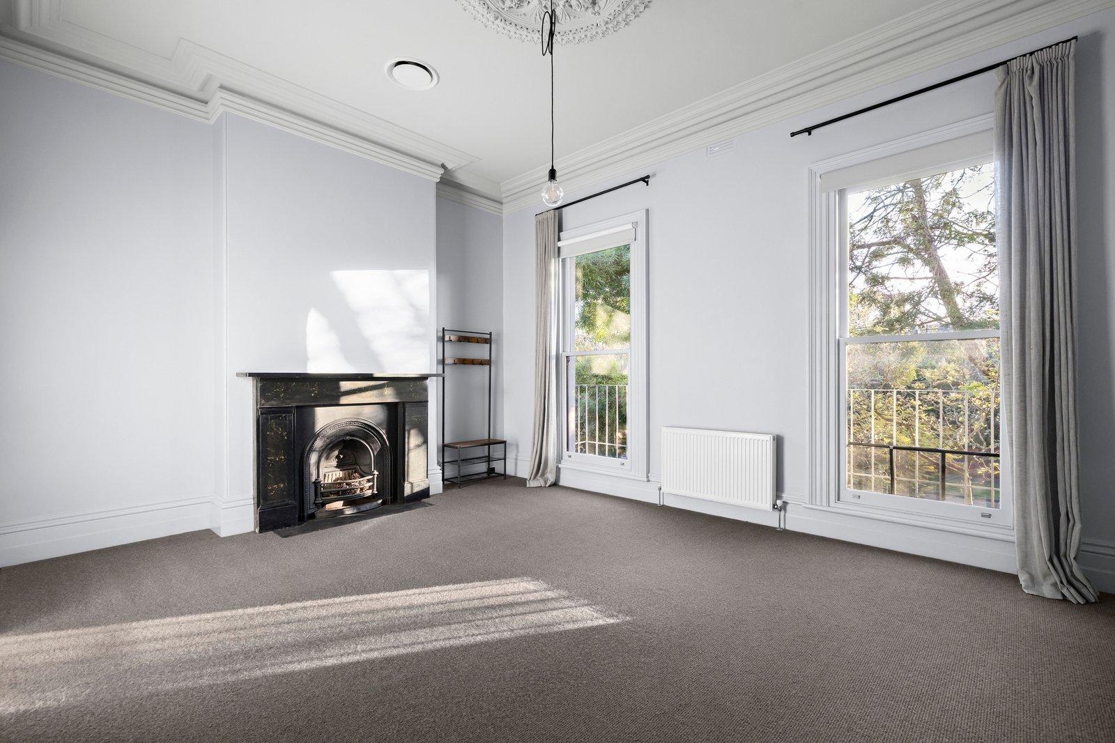 37 Ferrars Place, South Melbourne, 3205