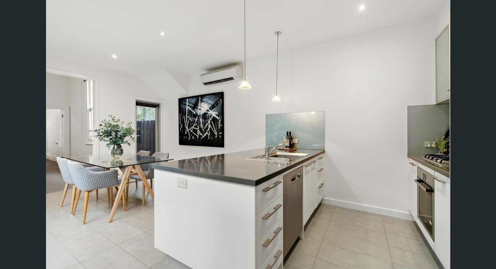 37 Lewisham Road, Prahran, 3181