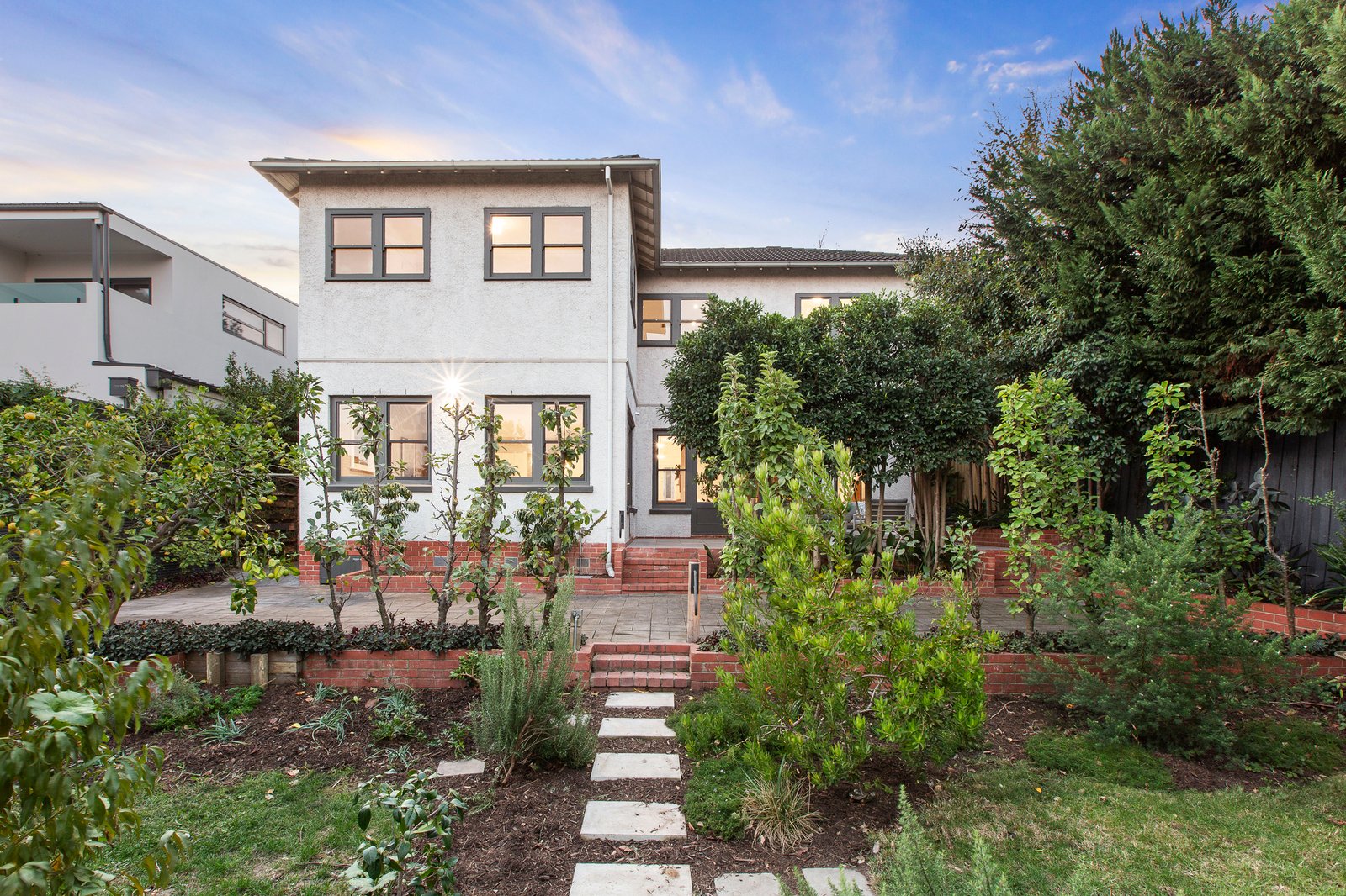 37 Shakespeare Grove, Hawthorn, 3122