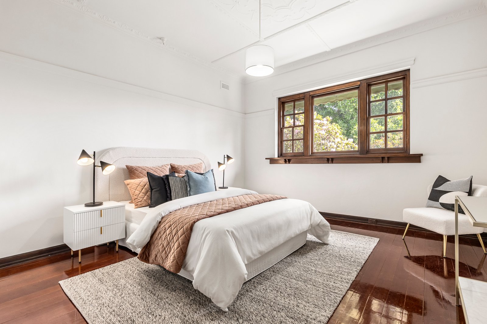 37 Somerset Road, Glen Iris, 3146