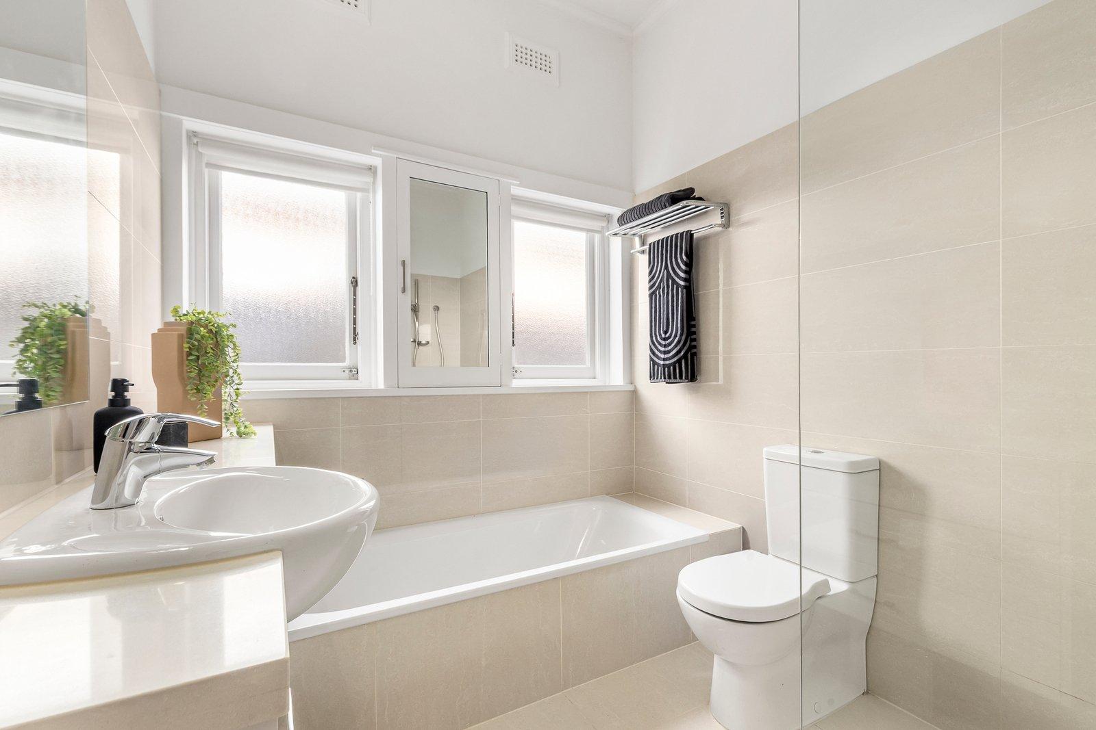 37 Somerset Road, Glen Iris, 3146