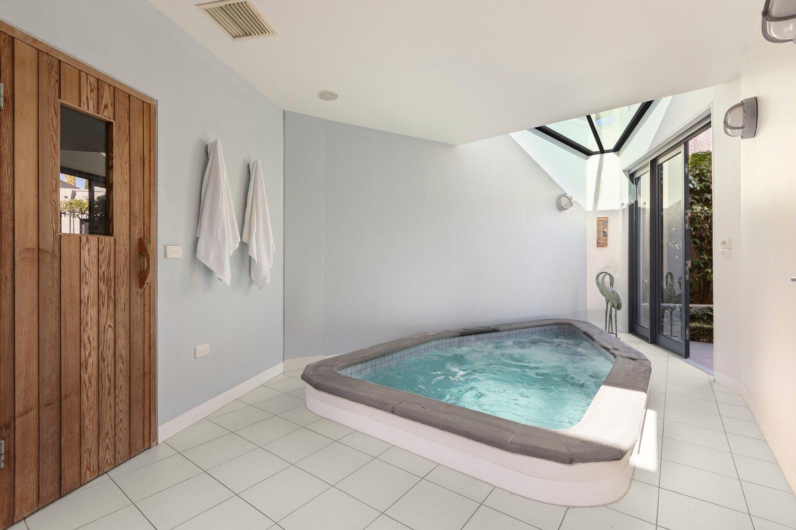 3/7 The Ridge, Canterbury, 3126