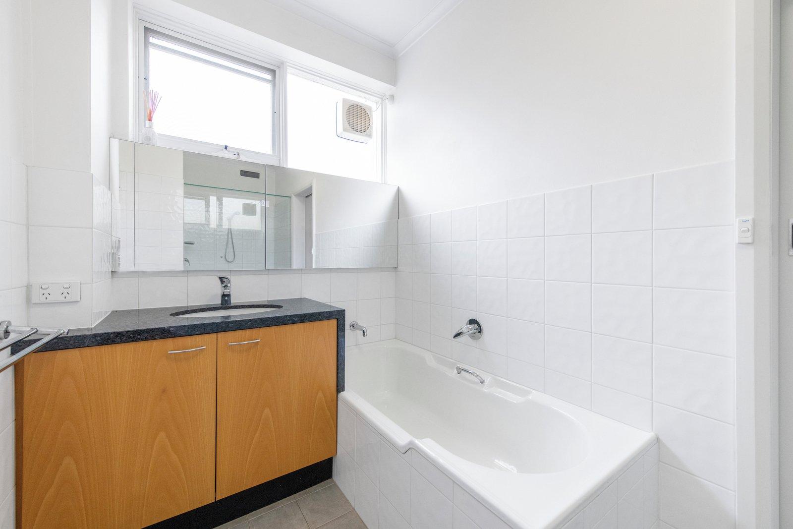 3/732 Orrong Road, Toorak, 3142